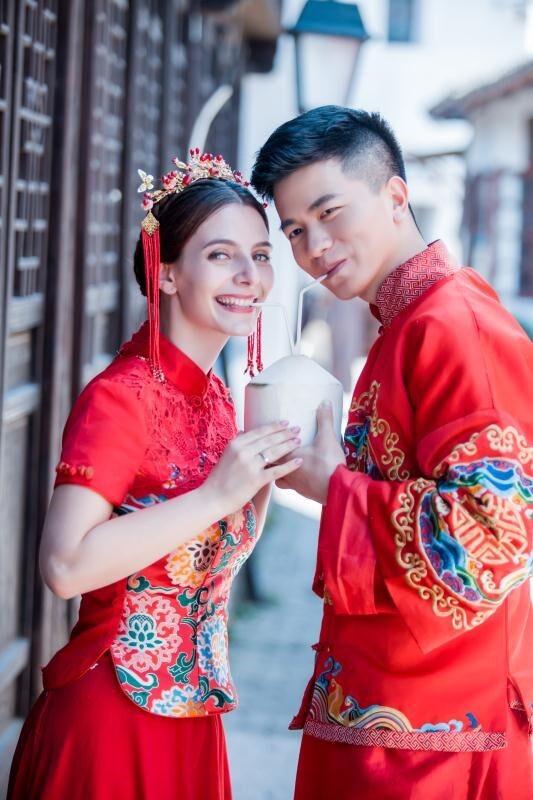梅洛與中國丈夫